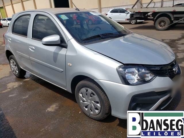 TOYOTA ETIOS X AT 1.3 16V 2021